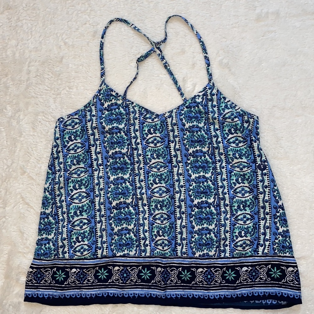 NWT Hollister Tank Top‎ - Picture 3 of 10